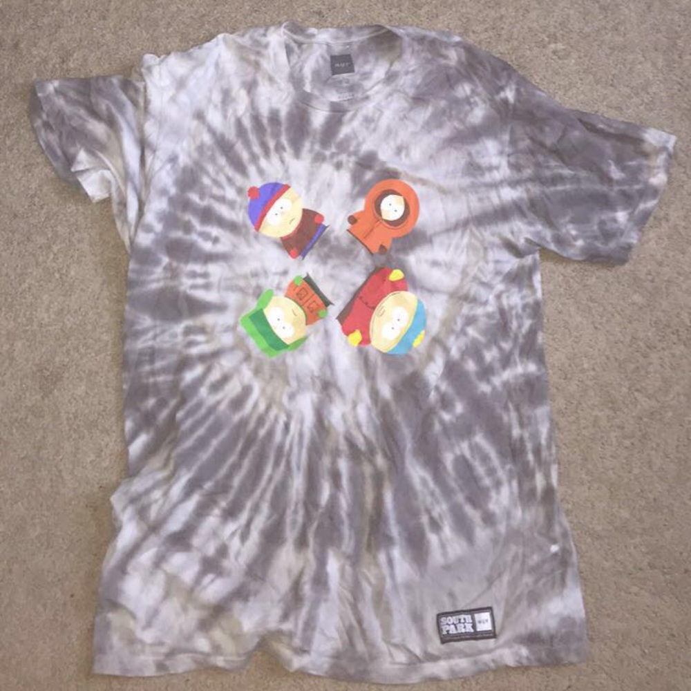 Men's Large South Park x HUF shirt